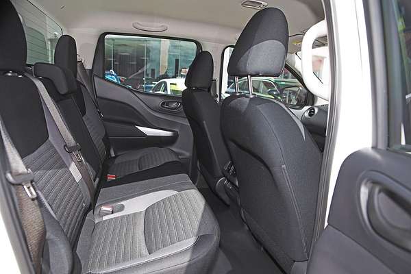 2023 Nissan Navara SL D23 Rear Wheel Drive