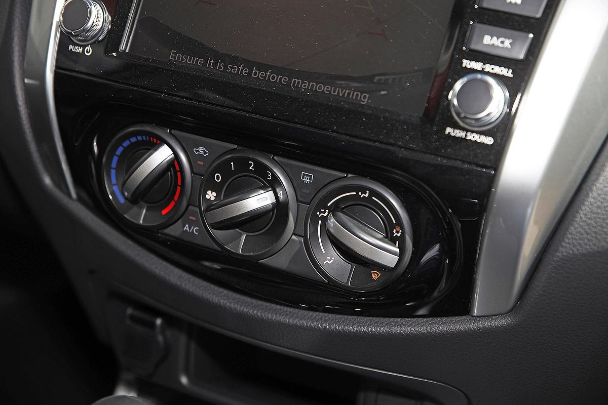 2023 Nissan Navara SL D23 Rear Wheel Drive