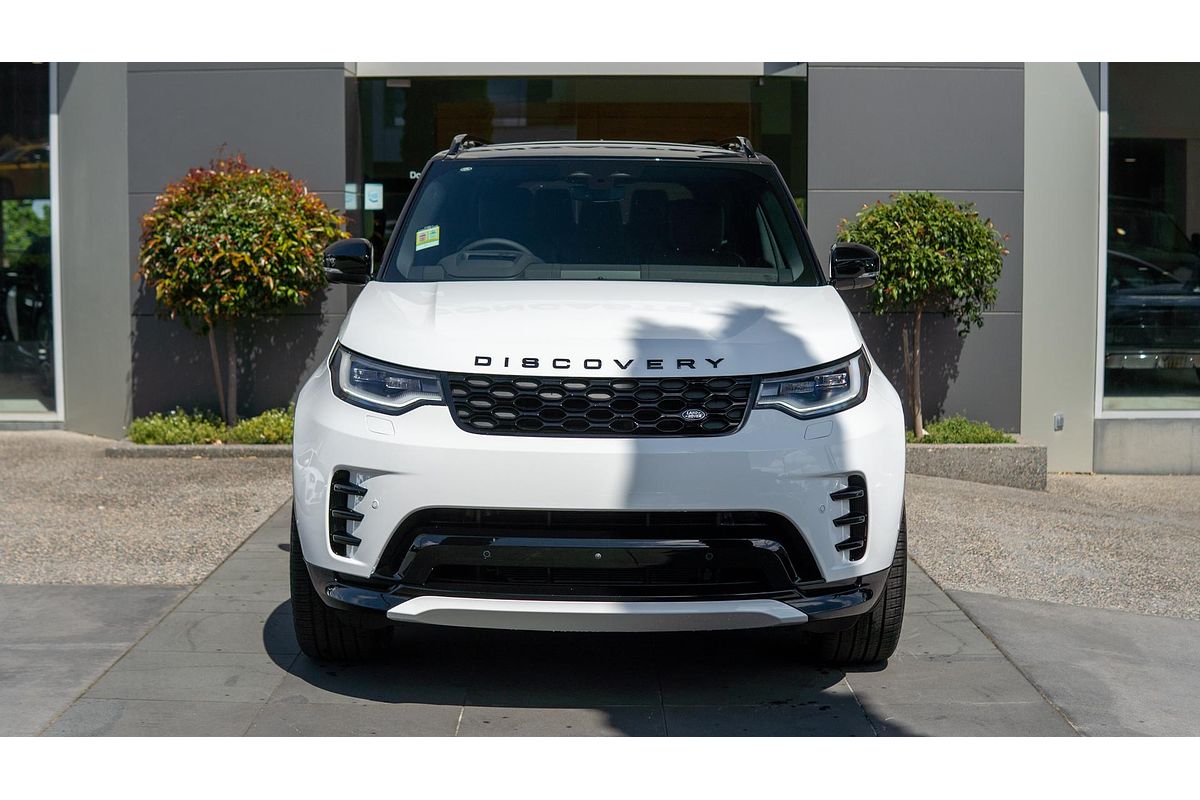 2024 Land Rover Discovery D300 Dynamic SE Series 5