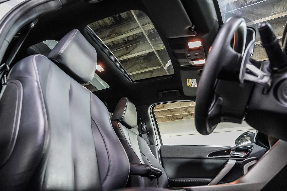 2023 Mitsubishi Eclipse Cross Exceed YB