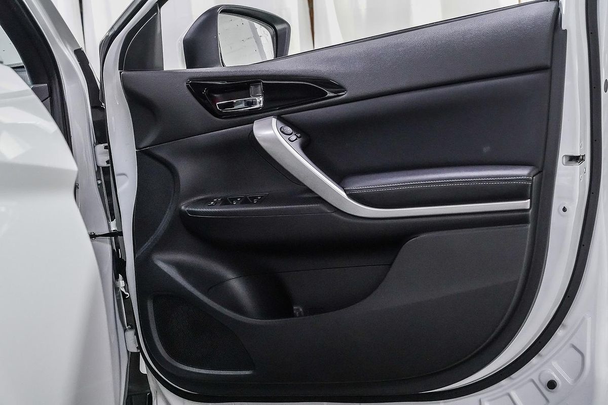 2023 Mitsubishi Eclipse Cross Exceed YB