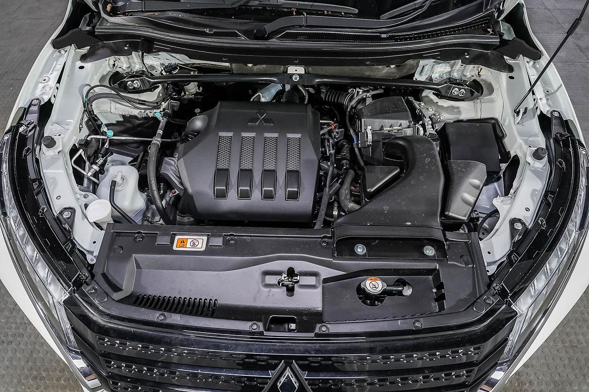 2023 Mitsubishi Eclipse Cross Exceed YB