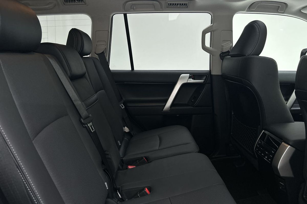 2023 Toyota Landcruiser Prado Kakadu GDJ150R