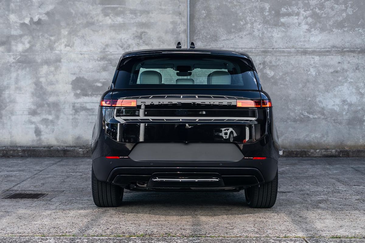 2024 Land Rover Range Rover Sport D250 SE L461