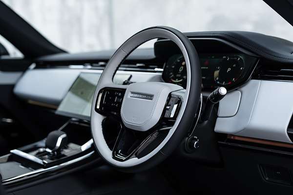 2024 Land Rover Range Rover Sport D350 Dynamic HSE L461