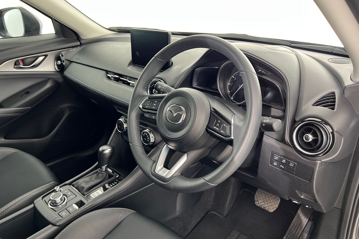 2022 Mazda CX-3 sTouring DK