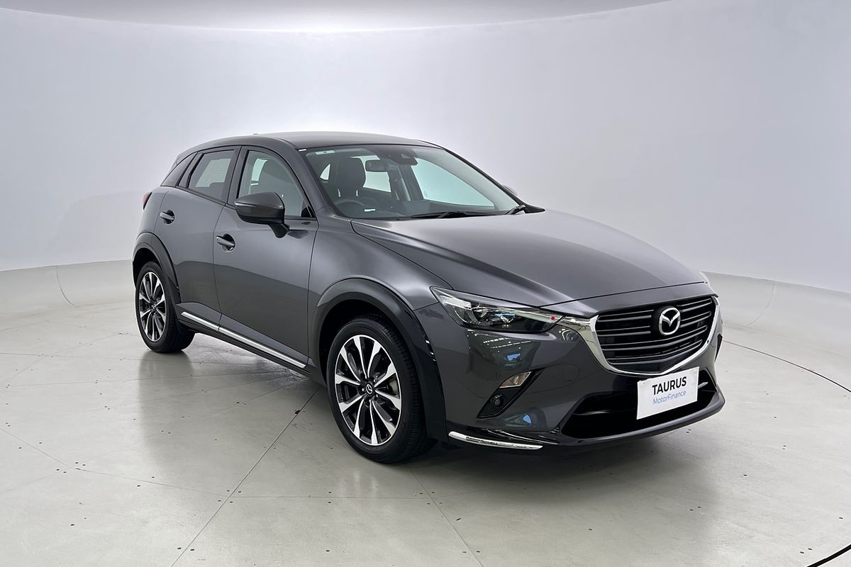 2022 Mazda CX-3 sTouring DK