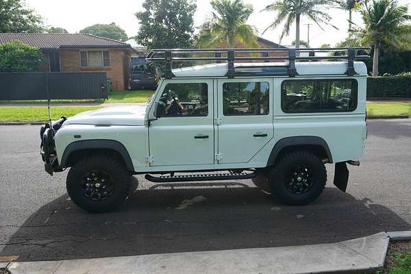 2014 Land Rover Defender 110 (4x4) MY14