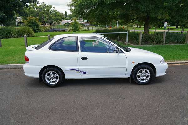 1999 Hyundai Excel GX Sportz