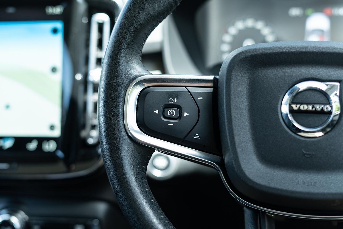2020 Volvo XC40 T4 Inscription