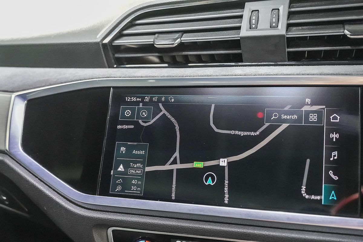 2020 Audi Q3 40 TFSI S line F3