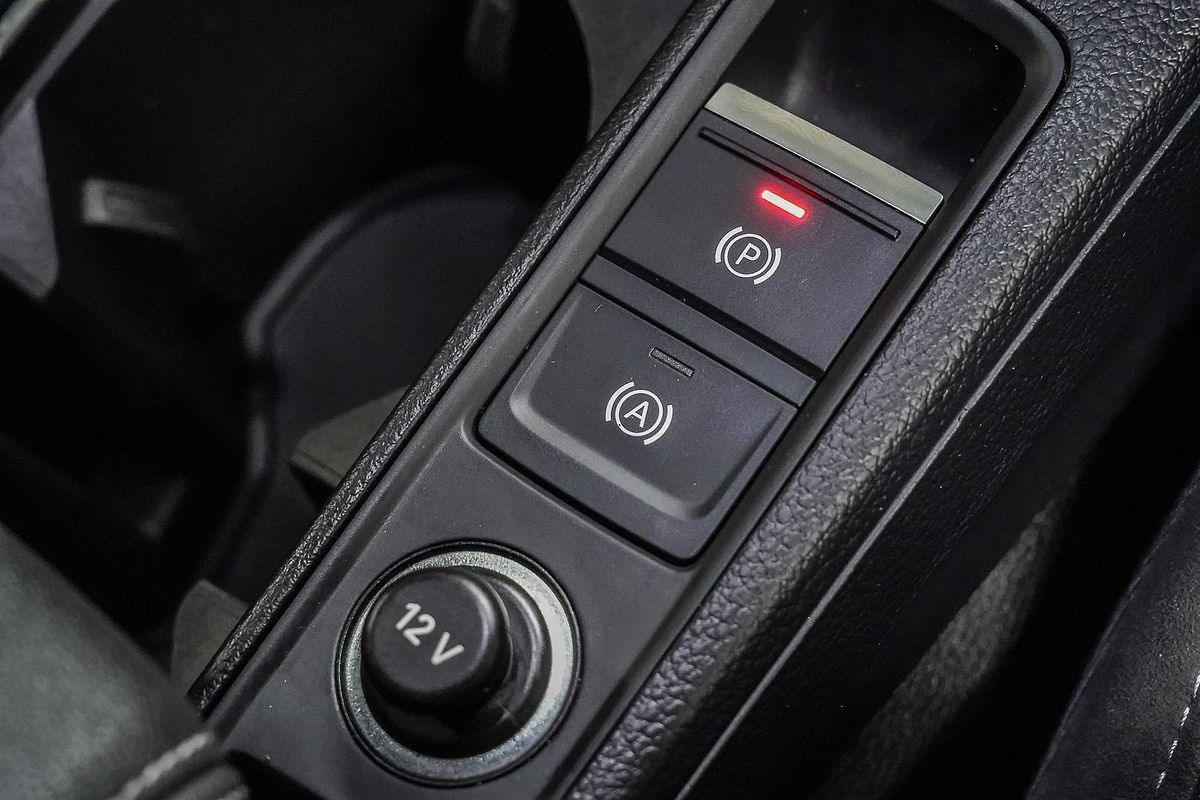 2020 Audi Q3 40 TFSI S line F3