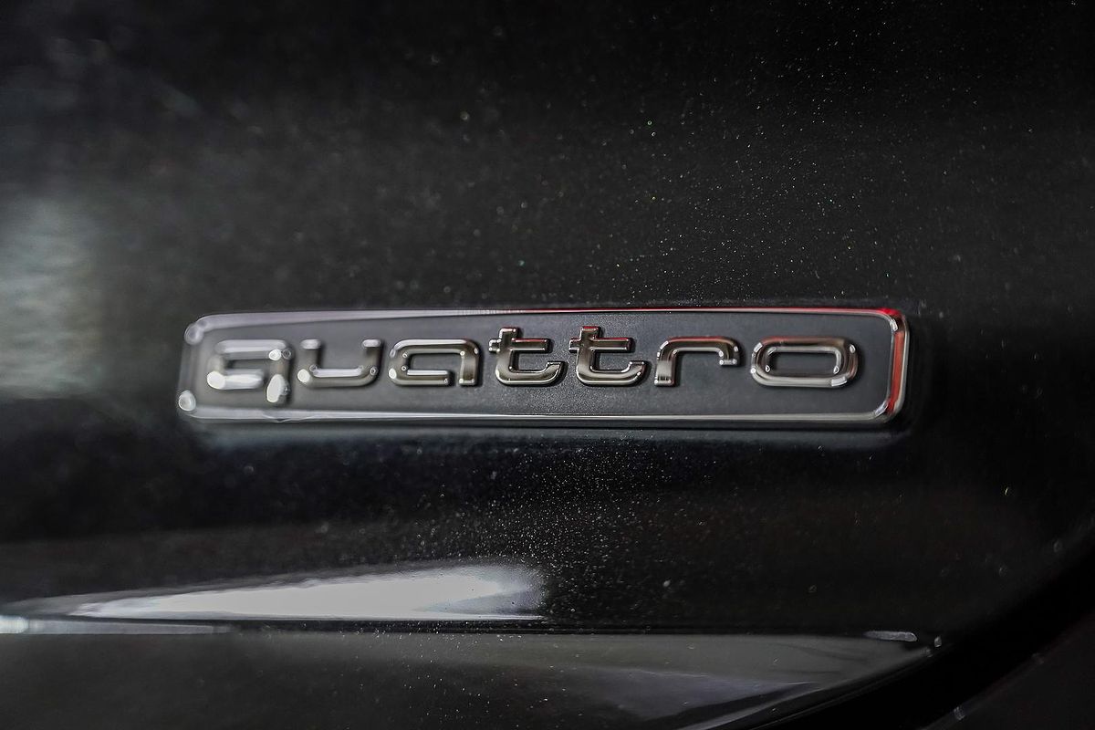 2020 Audi Q3 40 TFSI S line F3