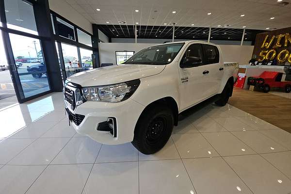 2018 Toyota Hilux SR GUN126R 4X4