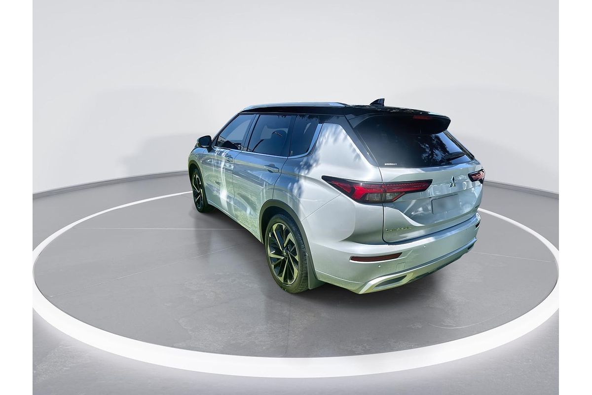 2022 Mitsubishi Outlander Exceed Tourer ZM
