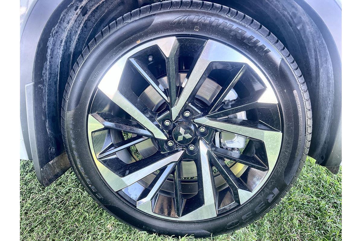 2022 Mitsubishi Outlander Exceed Tourer ZM