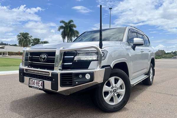 2022 Toyota Landcruiser GXL FJA300R