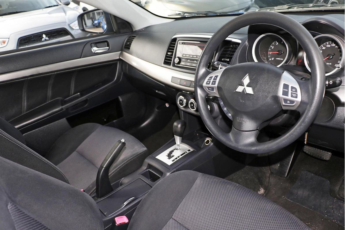2015 Mitsubishi Lancer ES Sport CJ