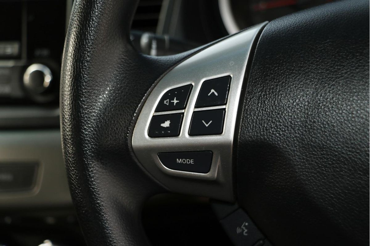2015 Mitsubishi Lancer ES Sport CJ