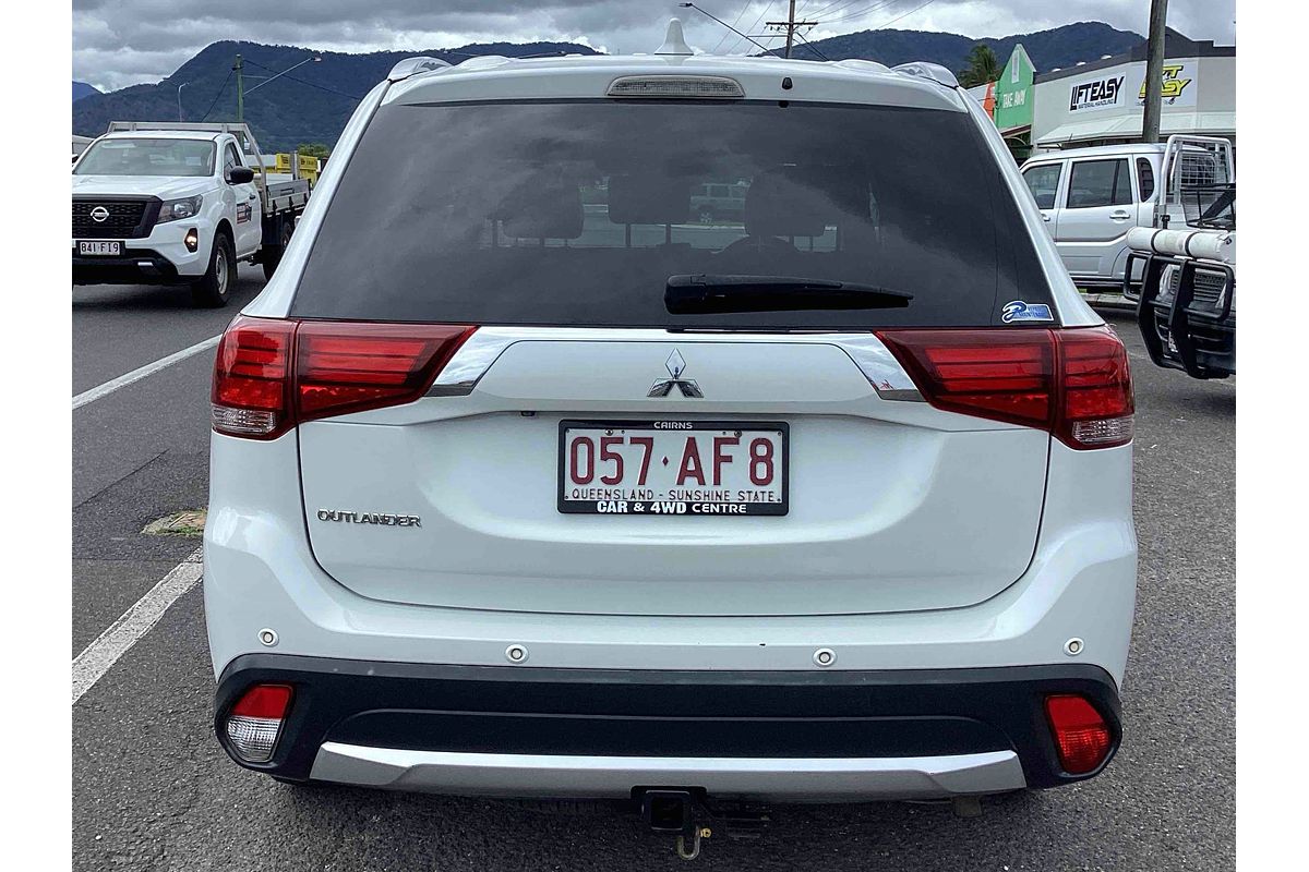 2017 Mitsubishi Outlander Exceed ZK