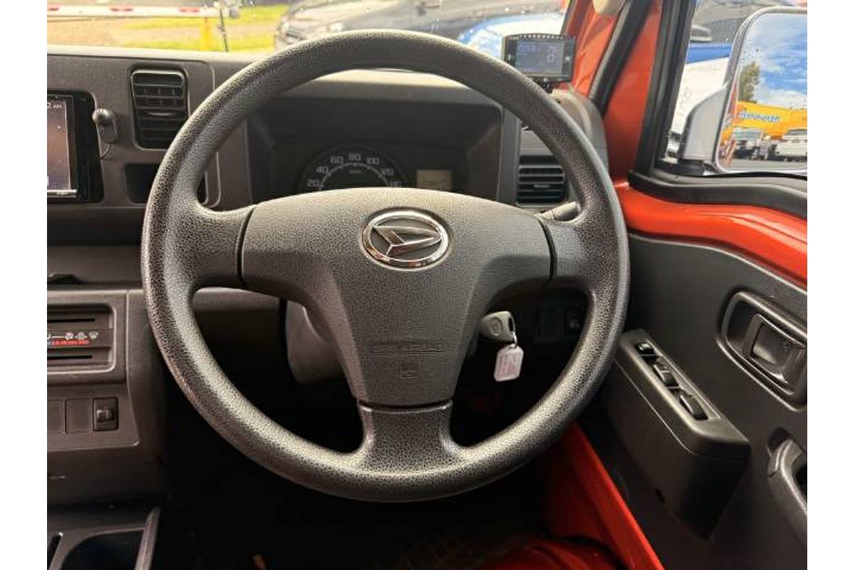 2014 Daihatsu HIJET