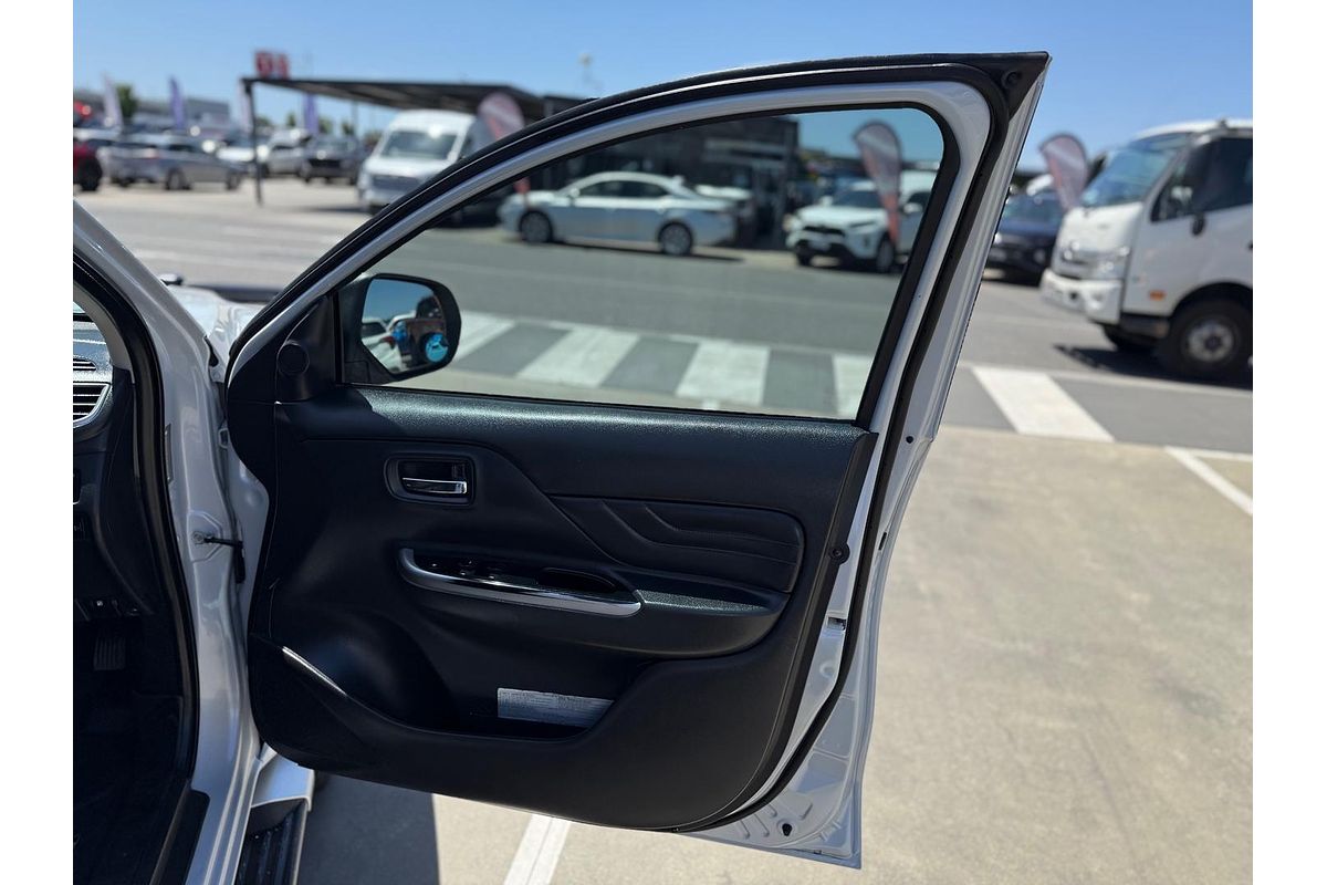 2019 Mitsubishi Triton GLS Premium MR 4X4
