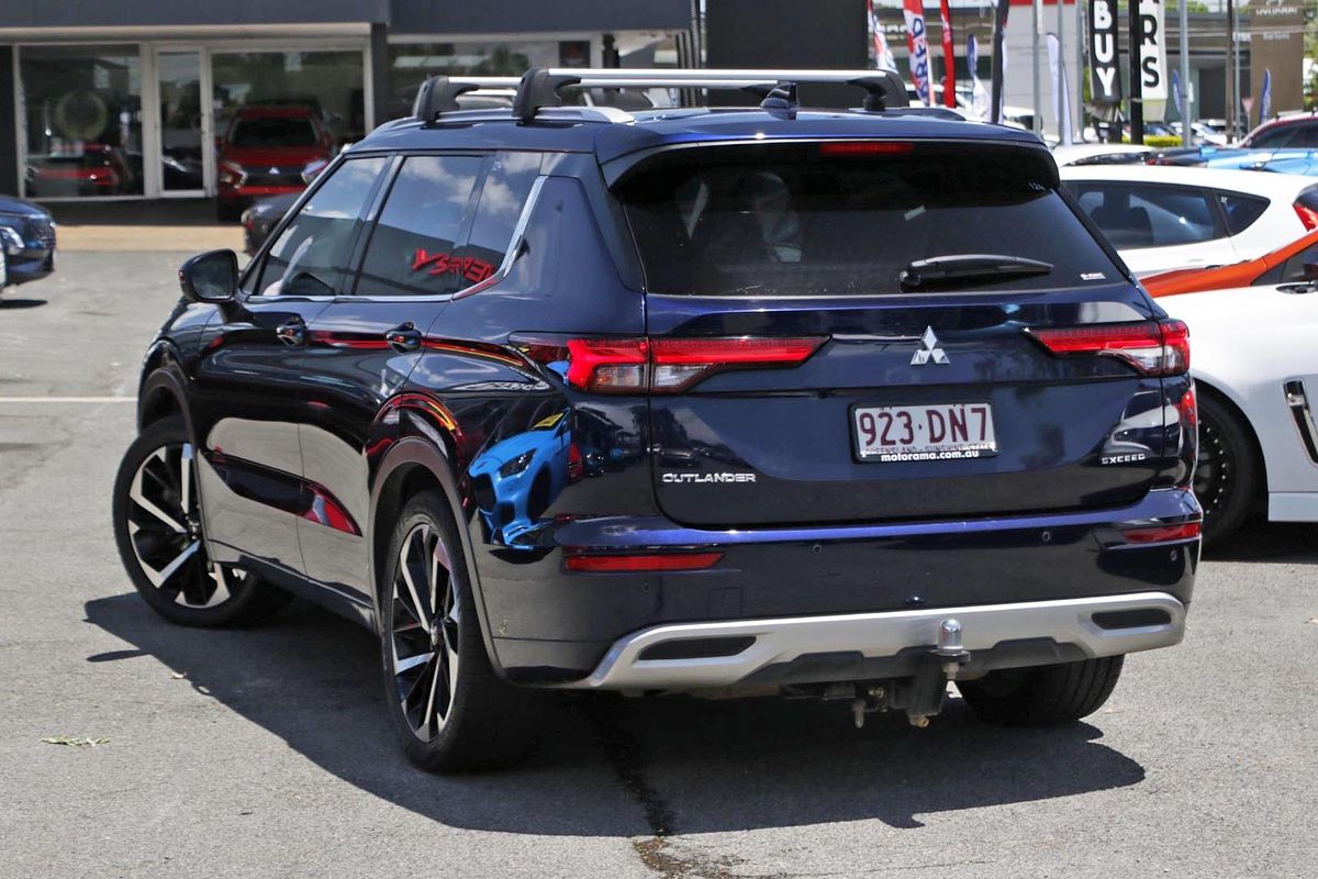 2022 Mitsubishi Outlander Exceed ZM