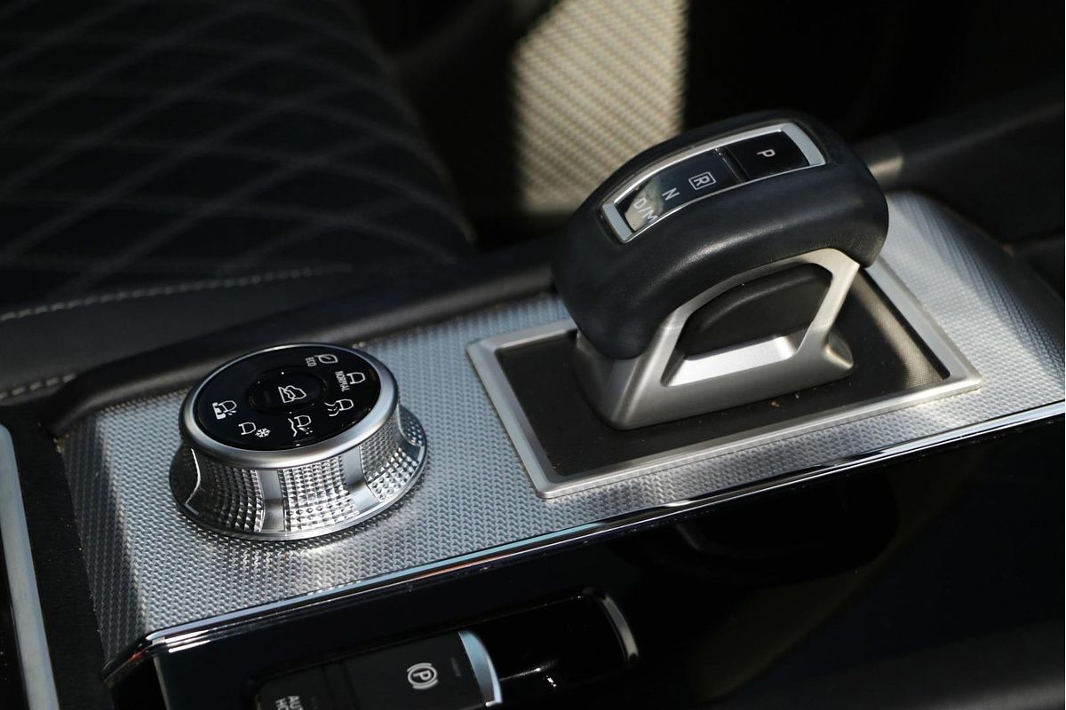2022 Mitsubishi Outlander Exceed ZM