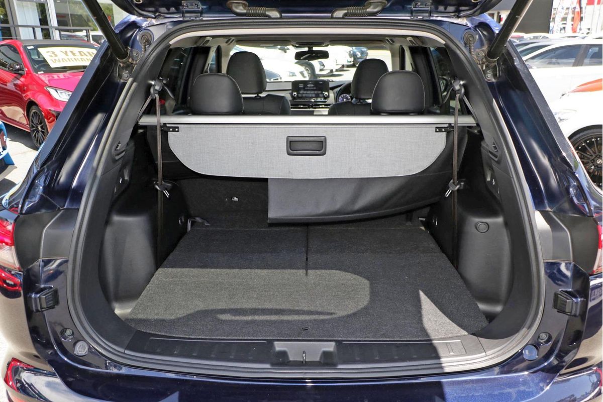 2022 Mitsubishi Outlander Exceed ZM