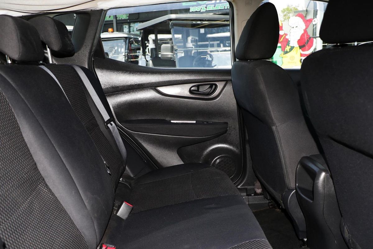 2015 Nissan QASHQAI ST J11