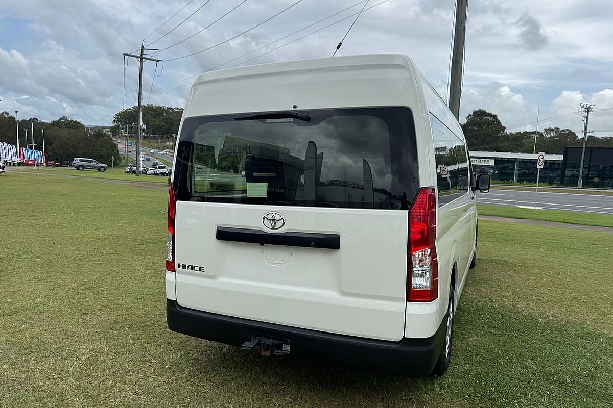 2020 Toyota Hiace Commuter GDH322R