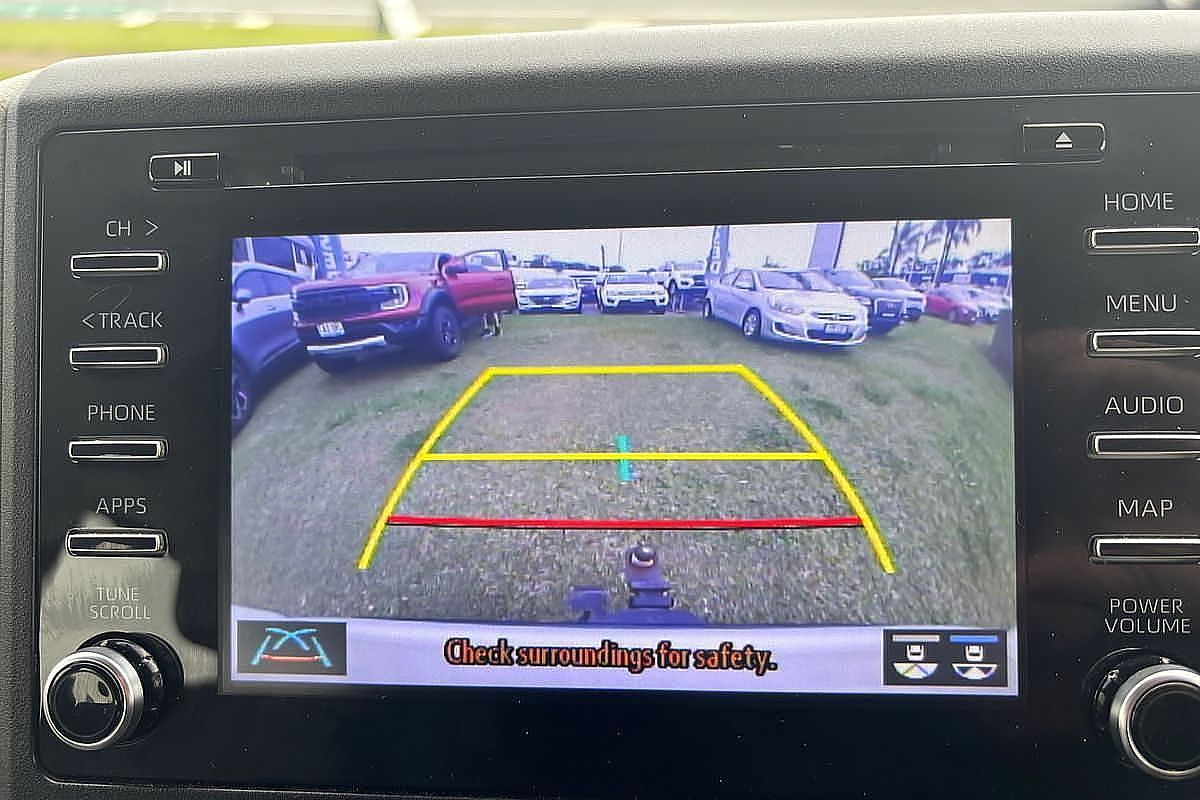 2020 Toyota Hiace Commuter GDH322R
