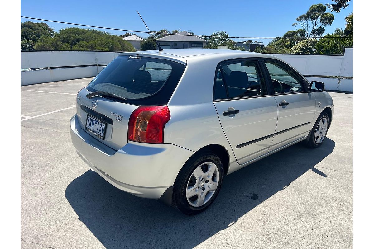 2005 Toyota Corolla Ascent ZZE122R