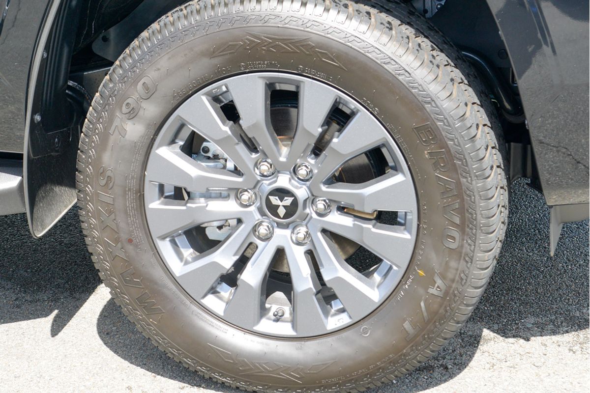 2024 Mitsubishi Triton GLS MV 4X4
