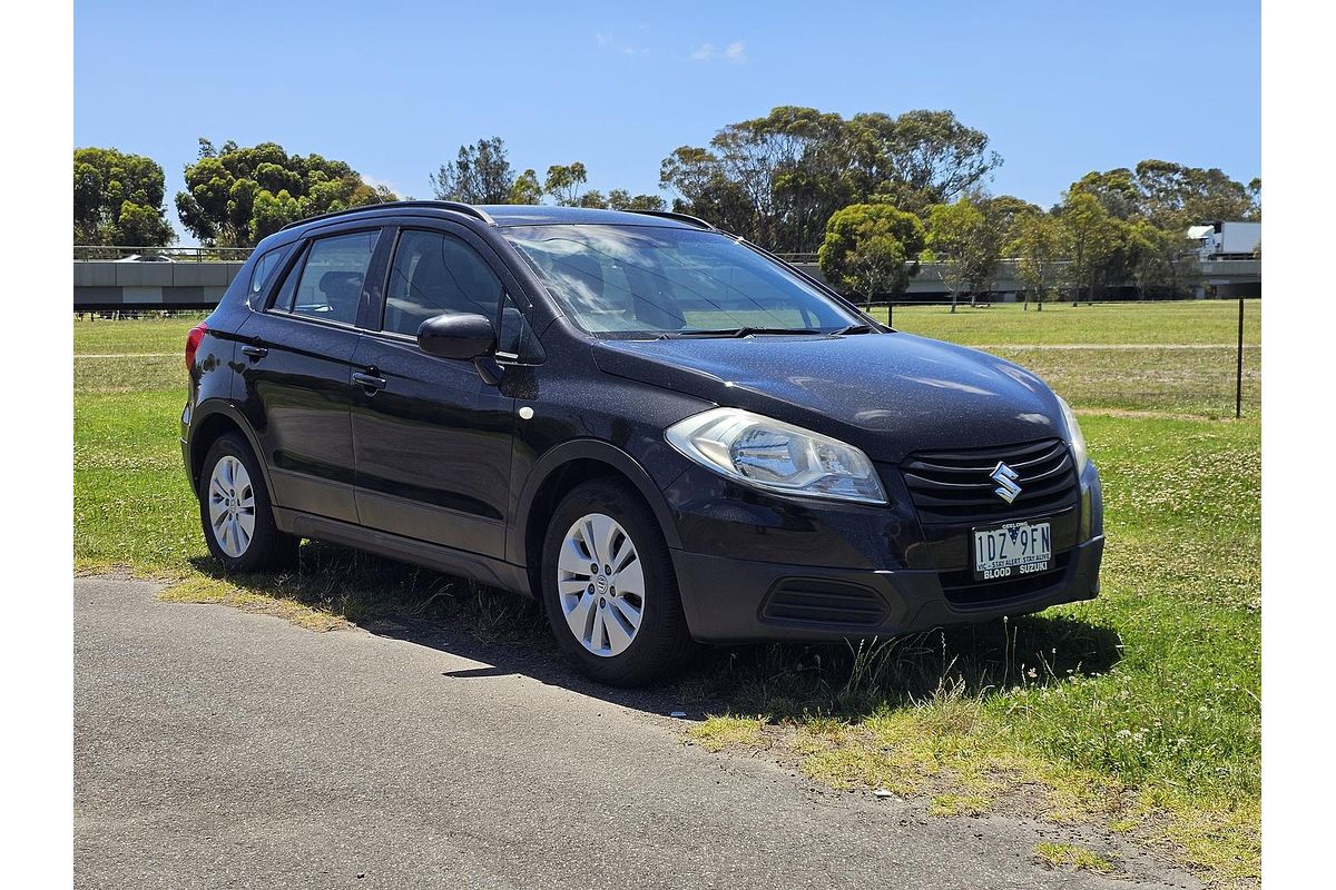 2014 Suzuki SX4 Crossover S GYA