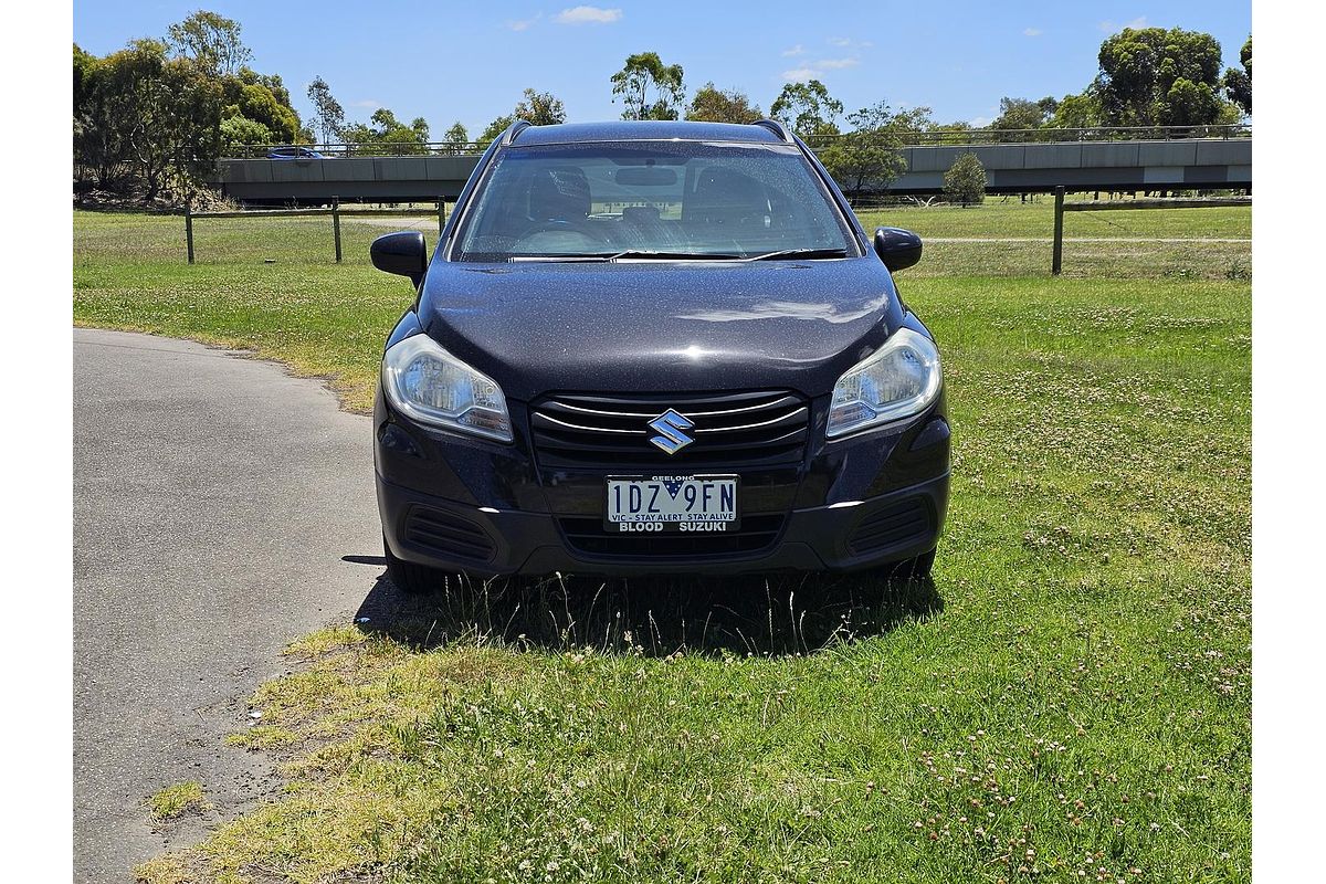 2014 Suzuki SX4 Crossover S GYA