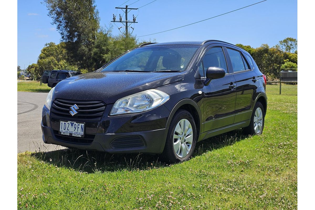 2014 Suzuki SX4 Crossover S GYA