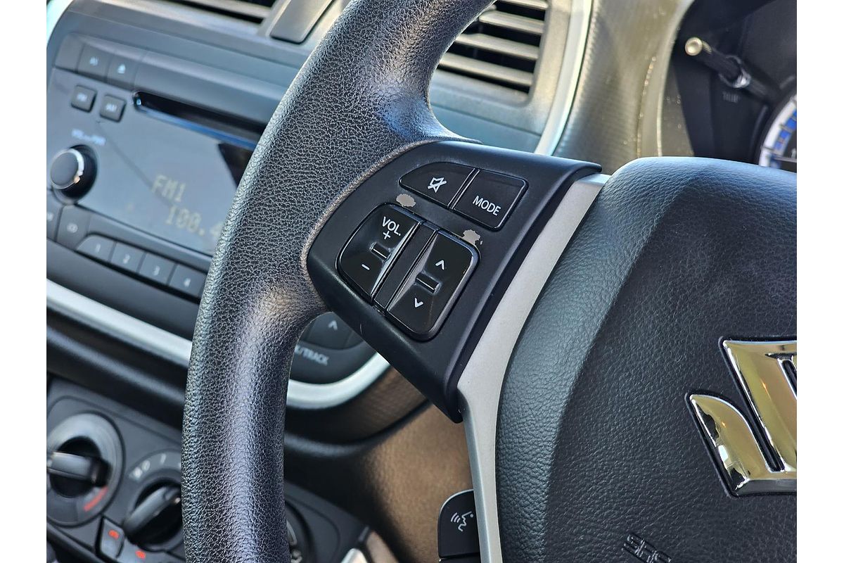 2014 Suzuki SX4 Crossover S GYA