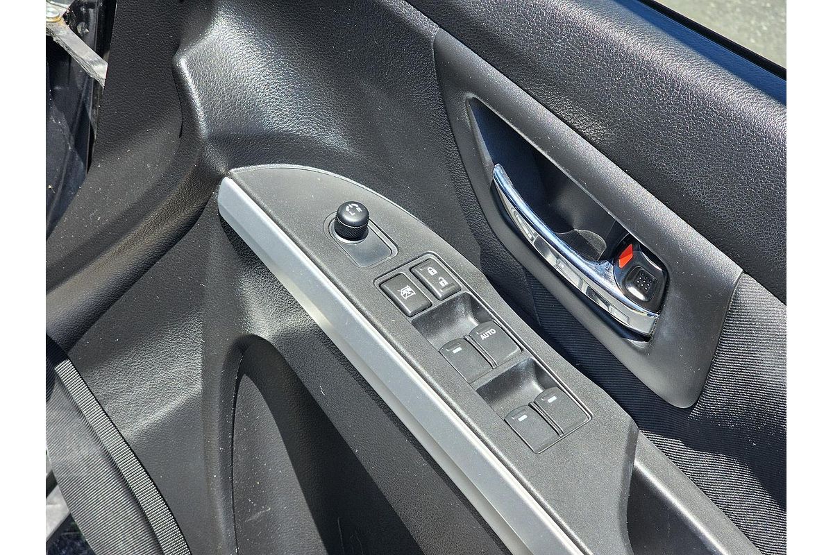 2014 Suzuki SX4 Crossover S GYA