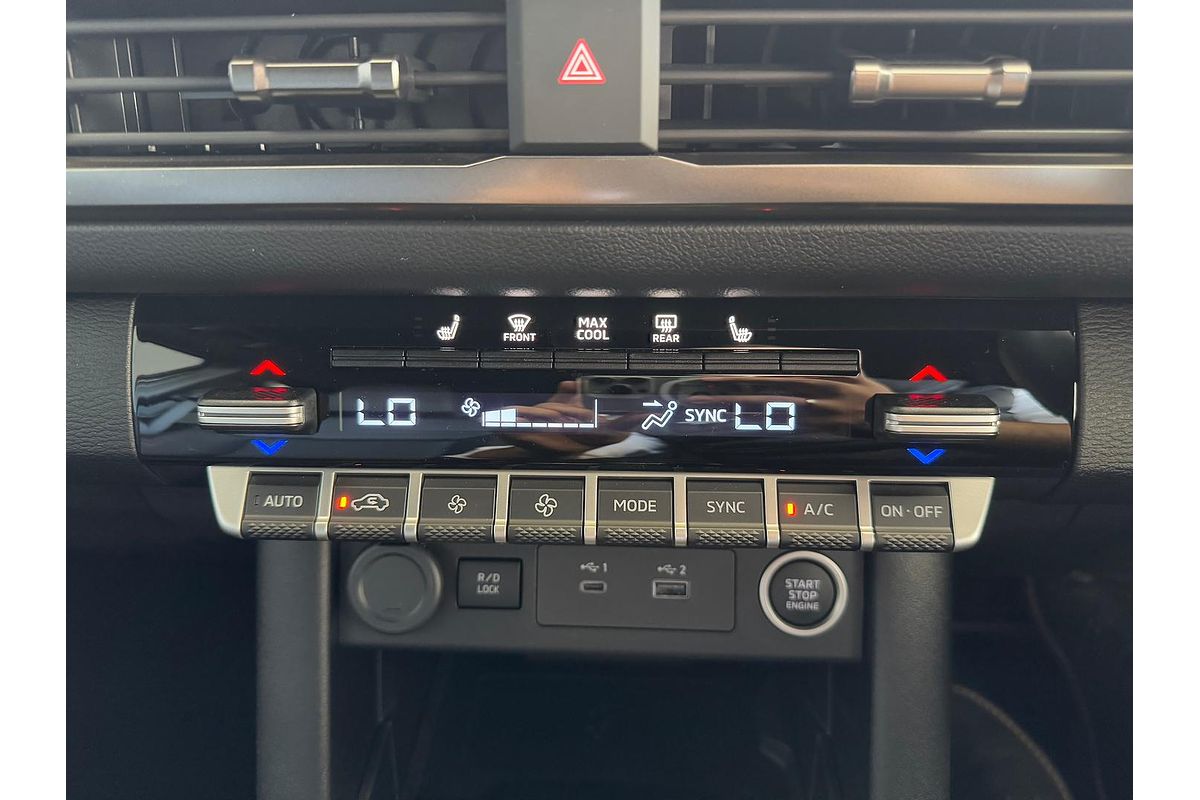 2024 Mitsubishi Triton GSR MV 4X4