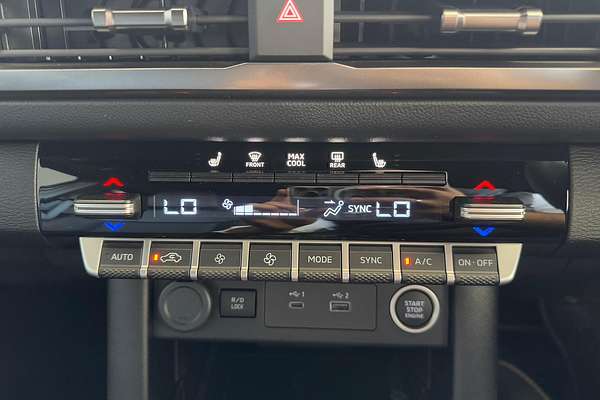 2024 Mitsubishi Triton GSR MV 4X4