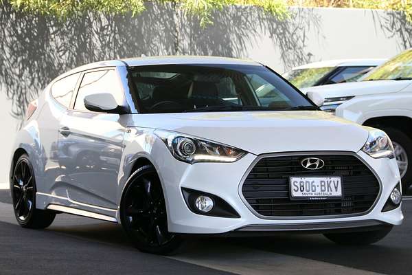 2015 Hyundai Veloster SR Turbo FS4 Series II