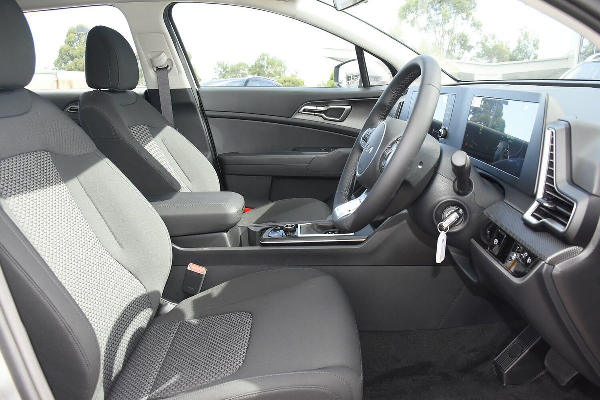 2024 Kia Sportage S NQ5