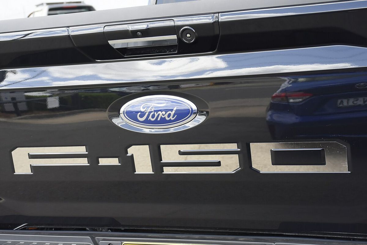 2023 Ford F-150 Lariat 4X4 SWB