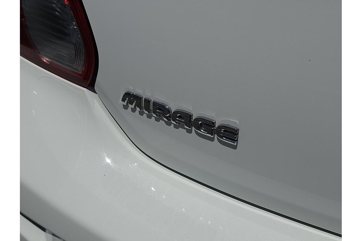 2017 Mitsubishi Mirage ES LA