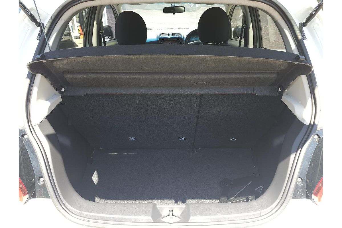2017 Mitsubishi Mirage ES LA
