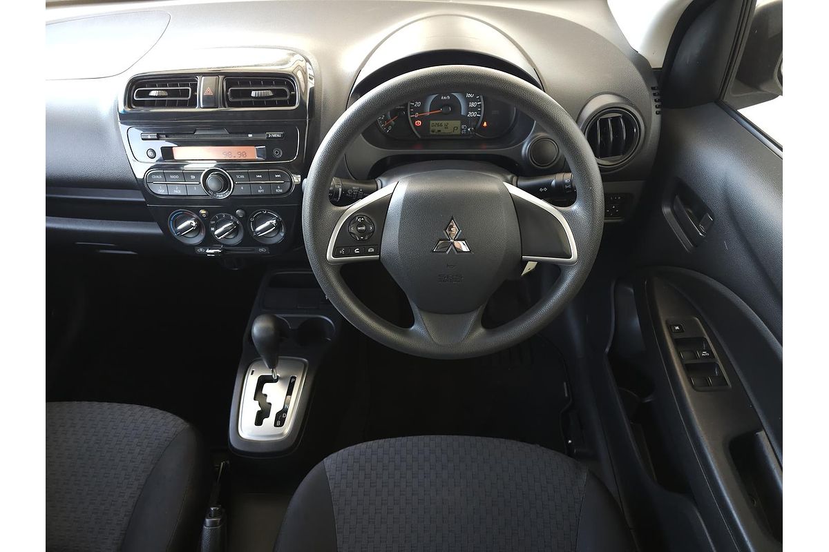 2017 Mitsubishi Mirage ES LA