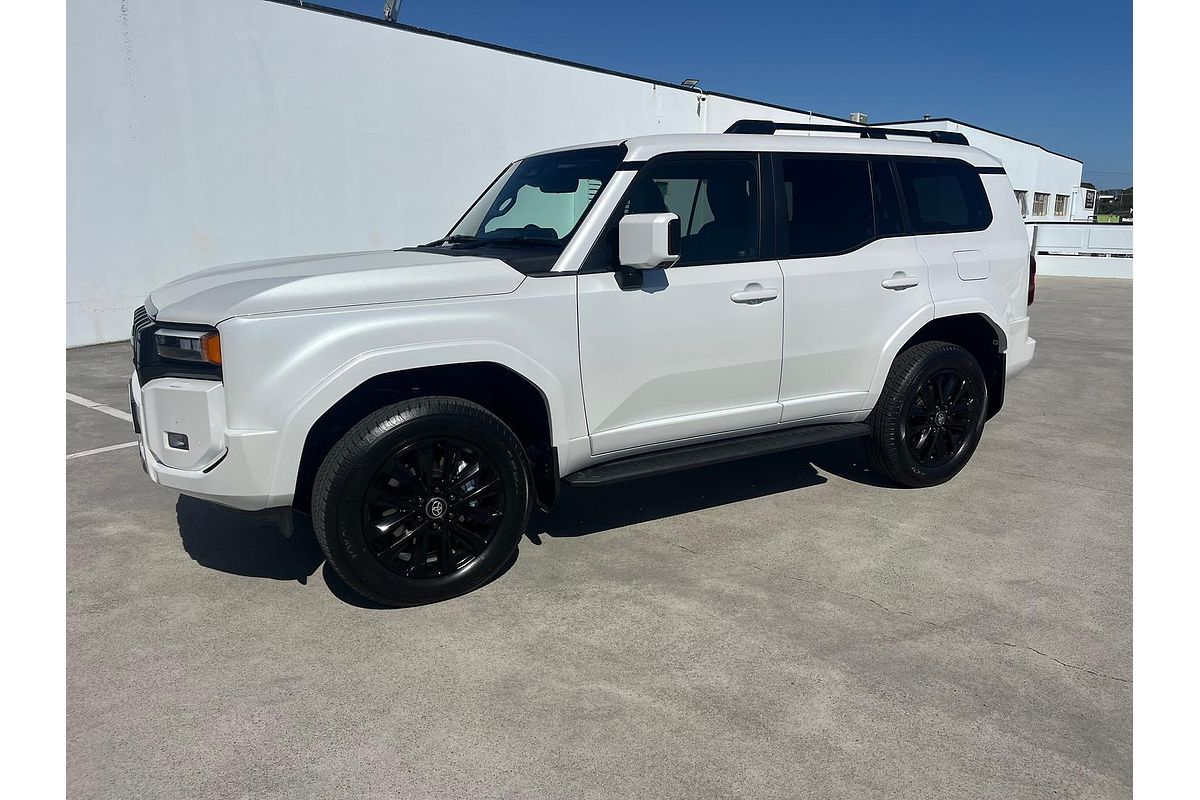 2024 Toyota Landcruiser Prado VX GDJ251R