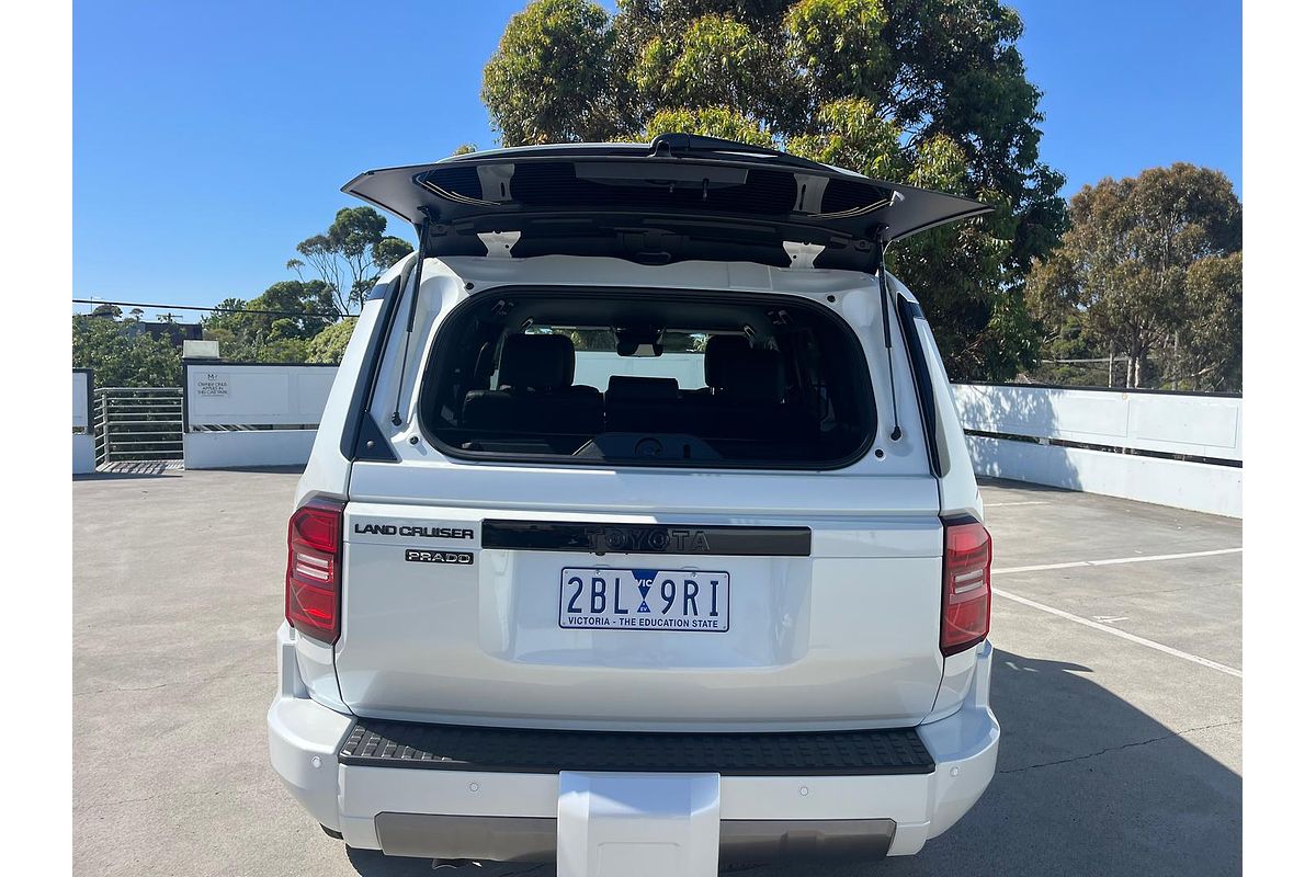 2024 Toyota Landcruiser Prado VX GDJ251R