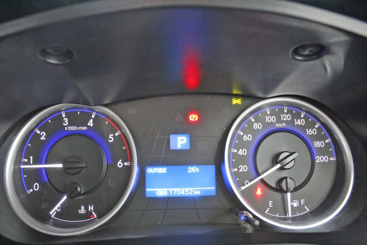 2018 Toyota Hilux SR GUN126R 4X4